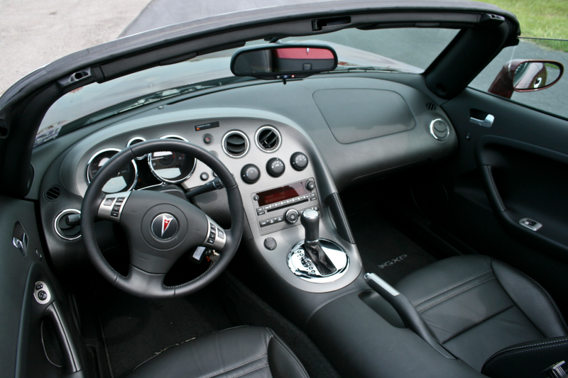 Illustration for article titled 2009 Pontiac Solstice GXP: Last Drive
